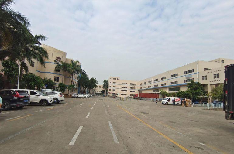 坪山大工区新出原房东红本独院6万平方，空地超大，合同10年