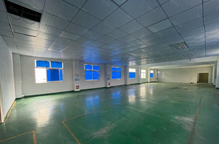 坪山厂房出租1000平方带现成装修水电领包即可入驻可分租