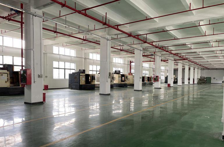 坪山大工业区原房东工业园1楼2000平带装修厂房仓库低价出租