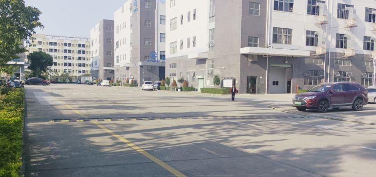 坪山大工业区原房东红本一楼2000平方厂房仓库出租大小可分租