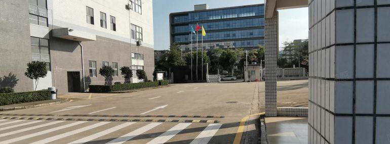 坪山大工业园区原房东红本厂房一楼2000平方层高6米大小可分