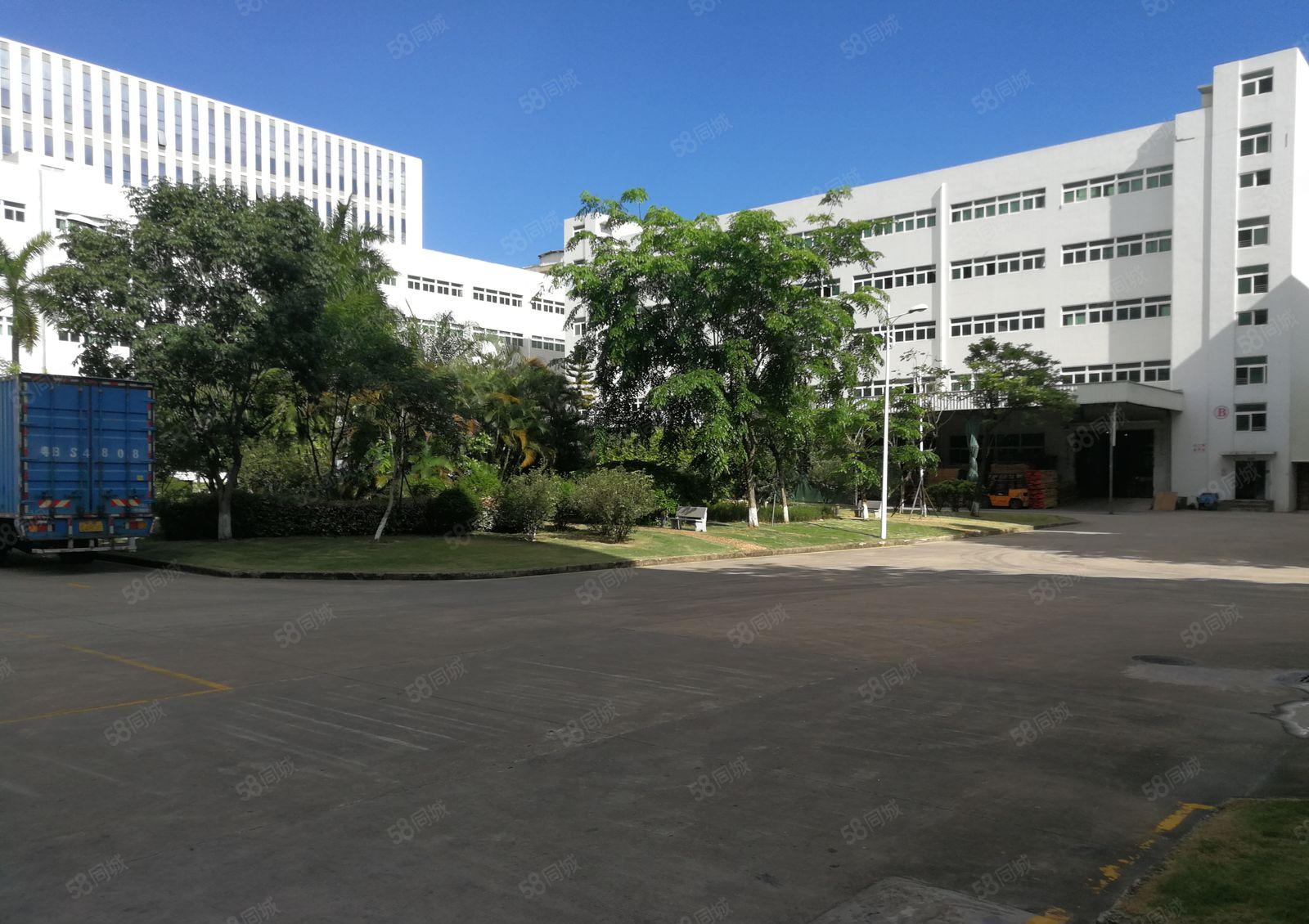 独门独院！坪山1万平方原房东厂房出租一楼高6米空地大仓库出租