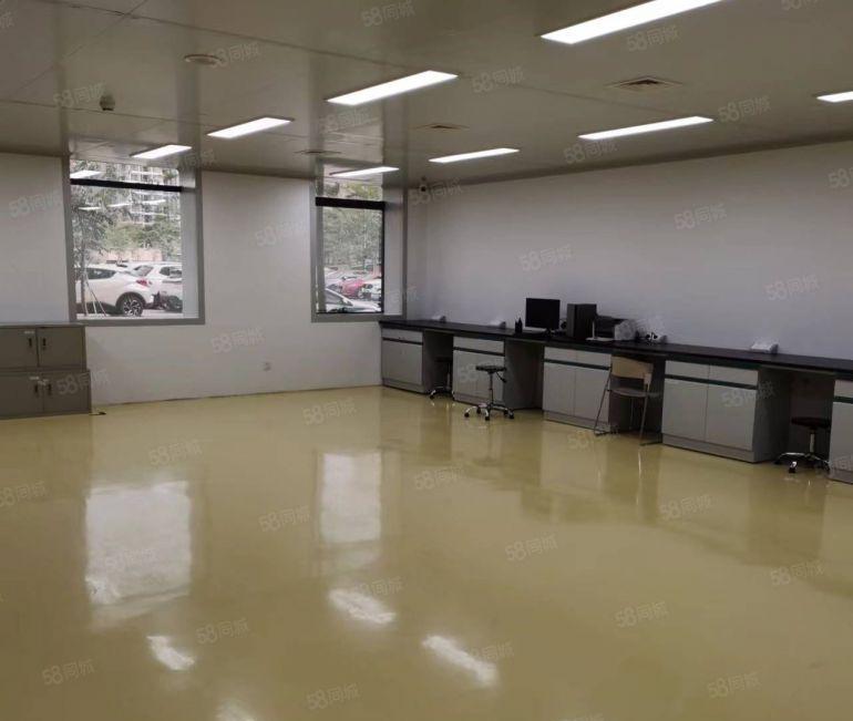 坪山大工业区原房东精装修一楼2000平厂房出租（免租两个月）