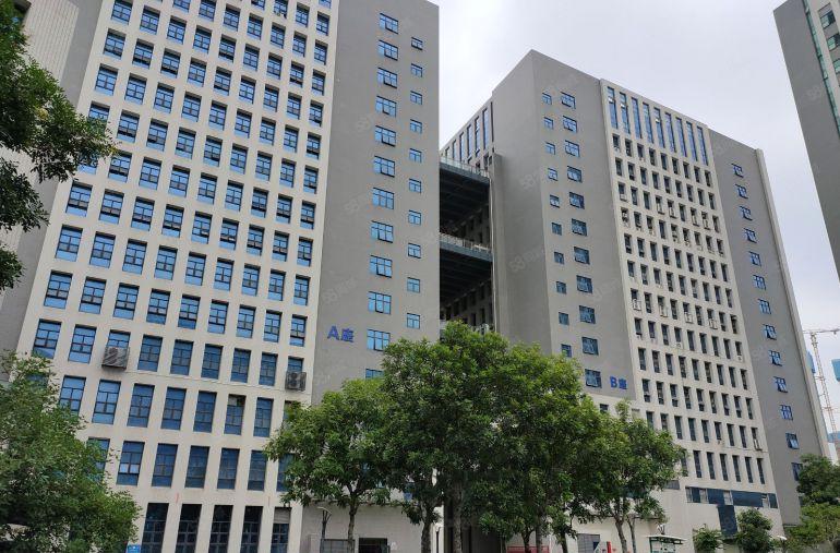 坪山高新科技园红本厂房整层2000平米