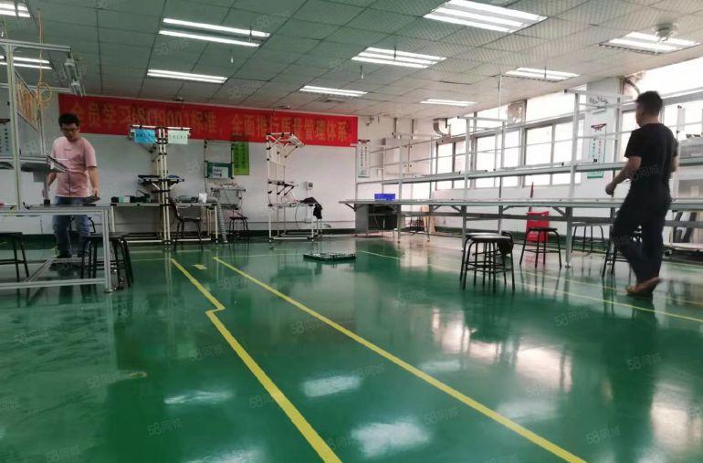 深圳坪山600平方米带装修厂房出租，形象好，交通方便，好招工