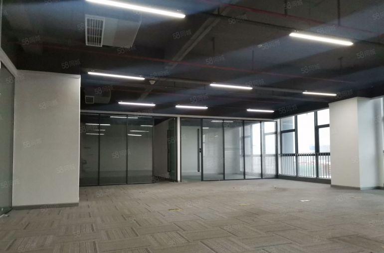 原房东可分租，深圳市坪山区6000平方米红本厂房出租，带装修