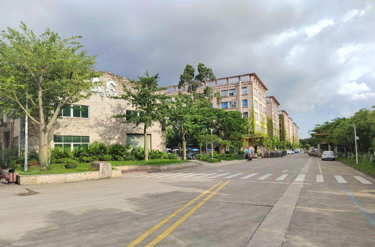 坑梓原房东红本工业区2000平精装修厂房低价出租500平起租