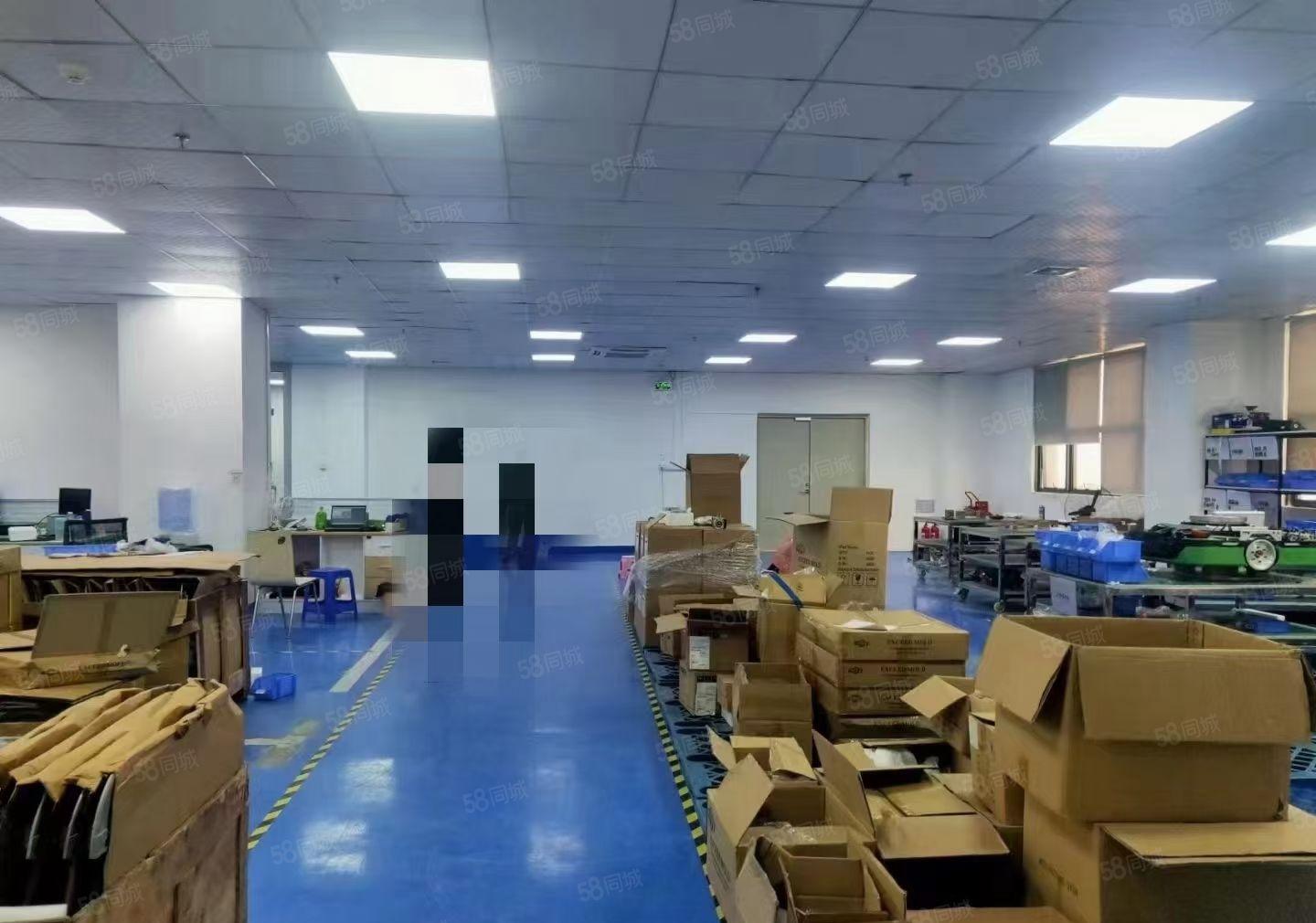 500平租深圳坪山大道原房东红本厂房二楼1300平精装带办公