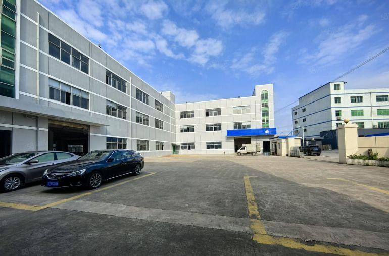 坪山坑梓龙田工业区楼上2000平厂房仓库低价出租大小分租