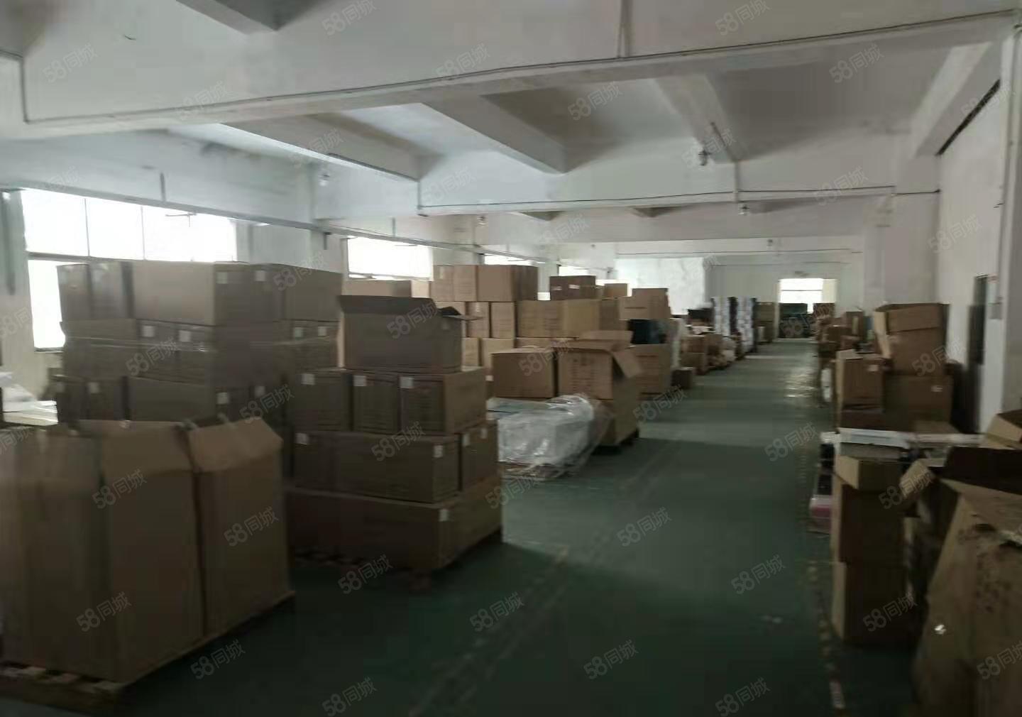 坑梓秀新工业区分租一楼厂房460平米，有现成的两间办公室