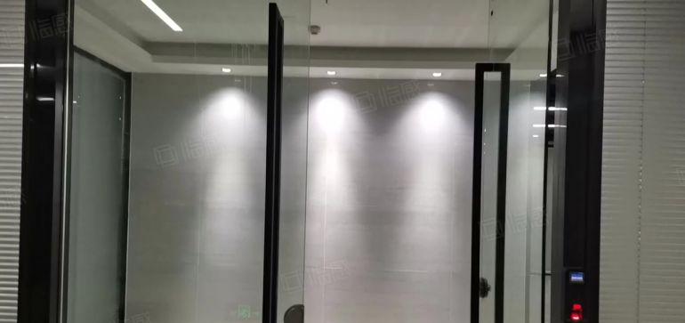 原房东可分租，深圳市坪山区6000平方米红本厂房出租，带装修