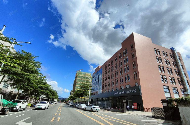 坪山沙田地铁附近无公摊楼上精装修厂房1200平低价出租可分租