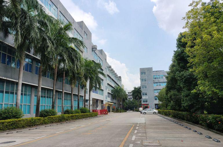 坪山高新区，大型科技园红本厂房出租16000平方米整租或分租