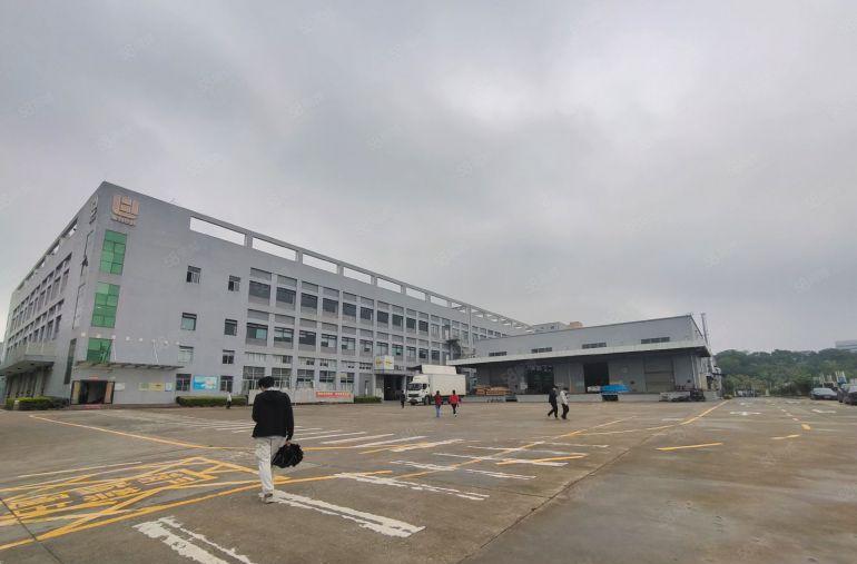 坪山沙田地铁口现成装修厂房仓库办公室2000平方低价出租可分