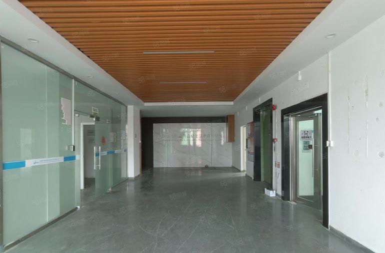 坪山高新医疗产业园精装厂房出租一楼仓库200平起分可申请补贴