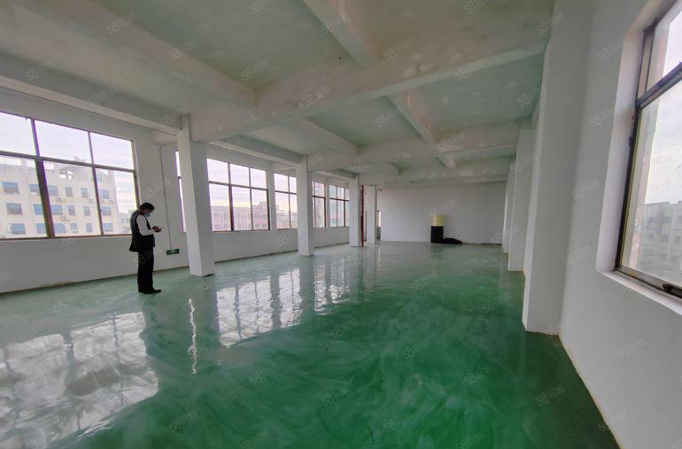 900平方坪山龙岗大道旁一楼1楼厂房仓库出租带牛角精装修