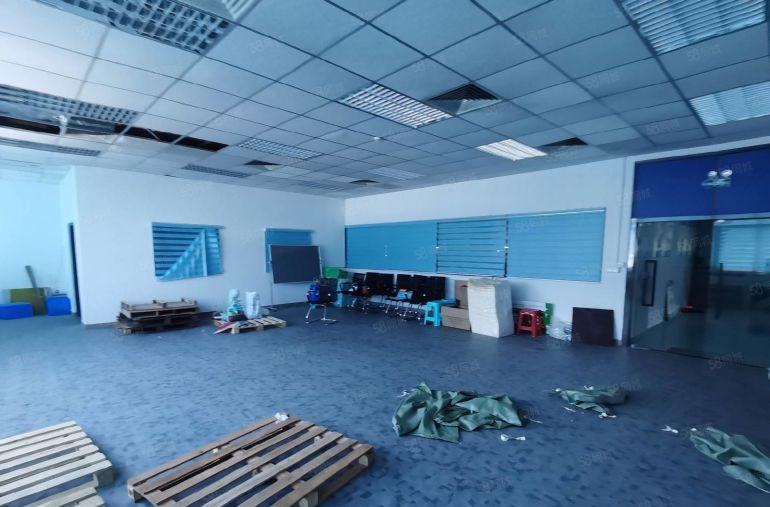 17元起租坪山大工业园一楼二楼2500平精装修厂房出租可分租