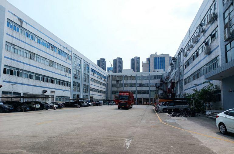 可申请补贴坪山高薪园区一楼楼上2000精装修厂房出租大小可分