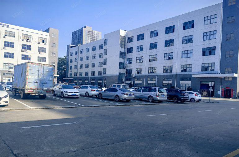 坪山大工业园区原房东红本厂房一楼2000平方层高6米大小可分