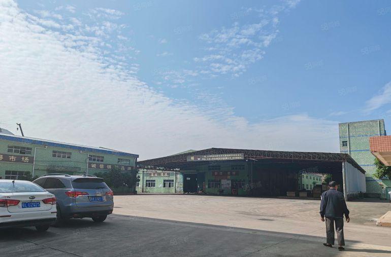 500平起租坪山沈海高速附近独院钢结构8米高重工业厂房出租