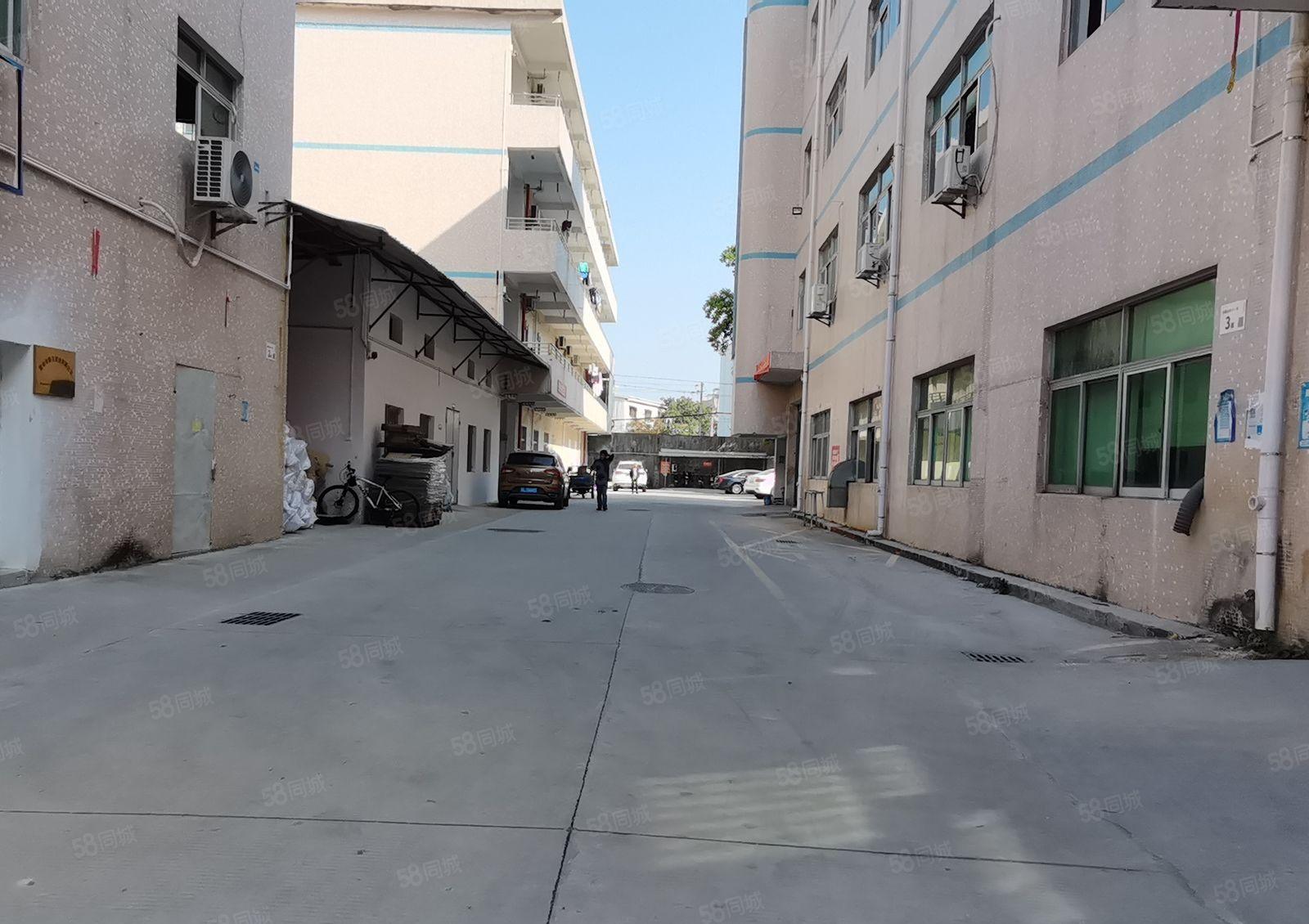 有现成行车坪山坑梓沙梨园附近新空独院一楼600平高4.8米