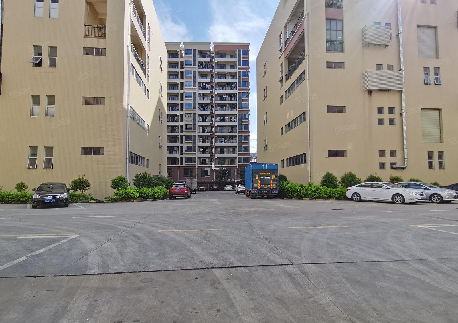 坪山大工业区单层5000平带装修厂房出租合同8年形象好有补贴