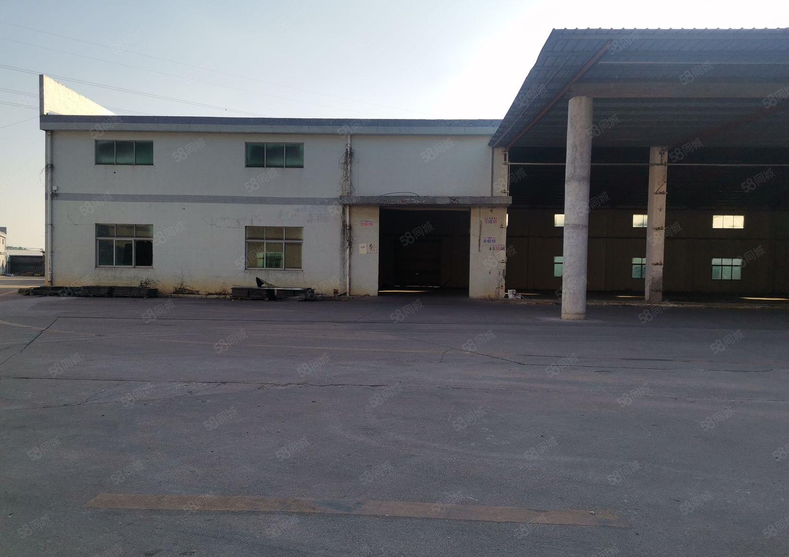 深圳市坪山区坑梓2600平方米，单一层厂房出租，空地超大