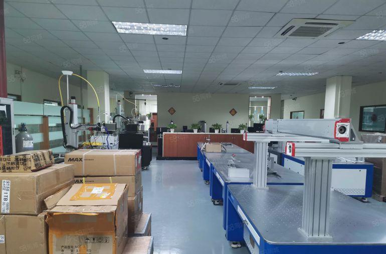 坪山坑梓地铁口工业园原房东红本2楼500平方精装修厂房可分租