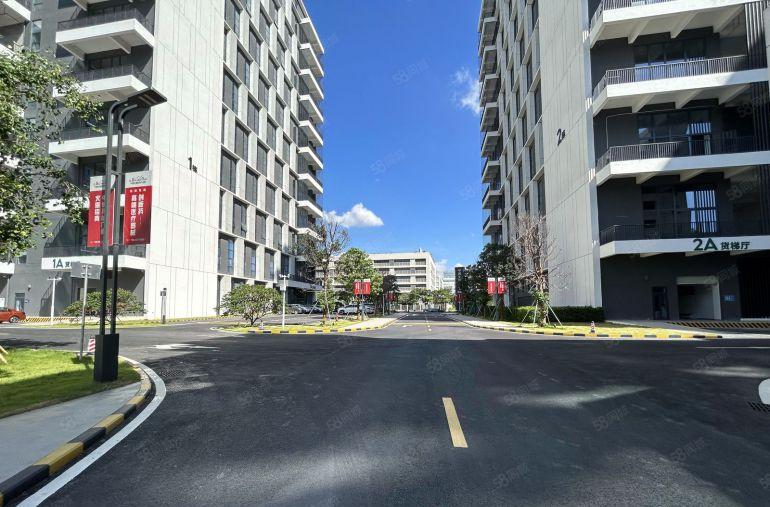 500平起分租 可定制装修 坪山全新红本医疗产业园厂房出租