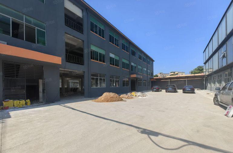 坪山碧岭南坪快速旁小独院2000平厂房低价出租形象好，马路边