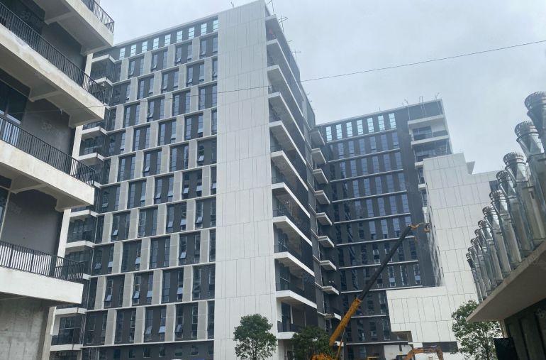 坪山医疗加速器红本厂房5万平方500平方起分租每层高6米