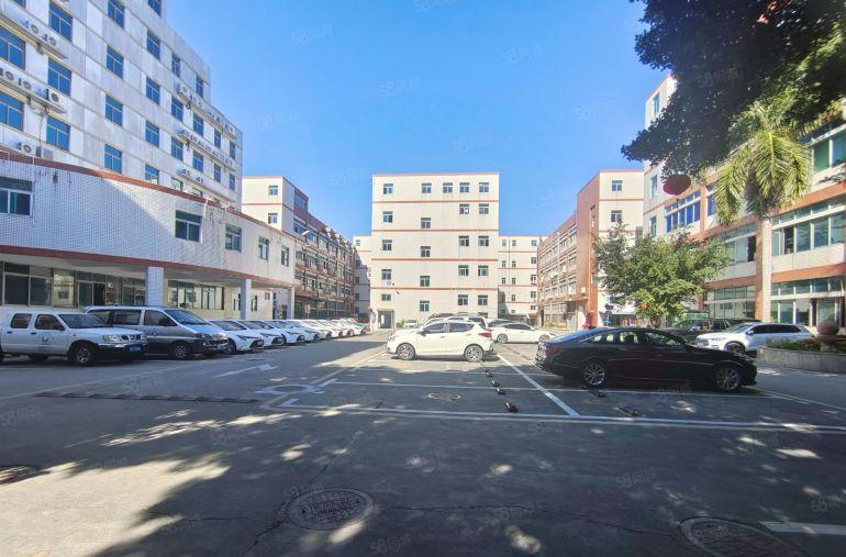 坪山坑梓地铁站附近工业园3楼1000平带装修办公仓库厂房出租