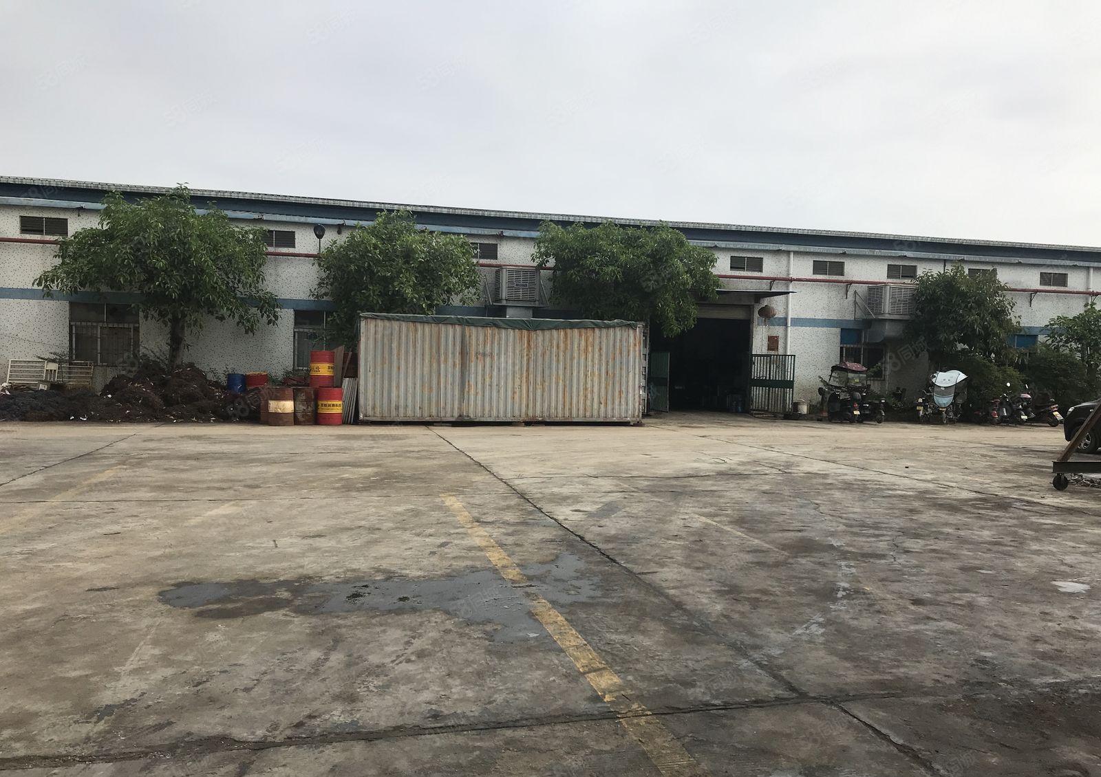 深圳坪山1400平方米，钢结构单一层厂房出租，8米高