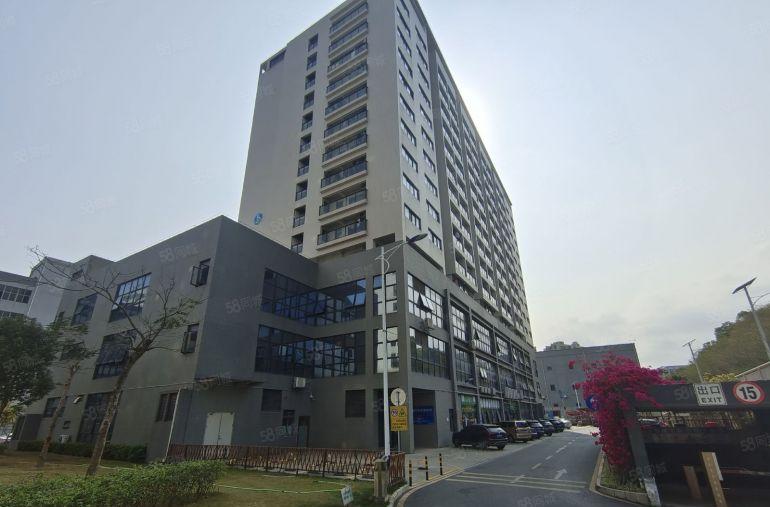 坪山中心地铁站原房东大型科技园1000平方带装修办公厂房出租