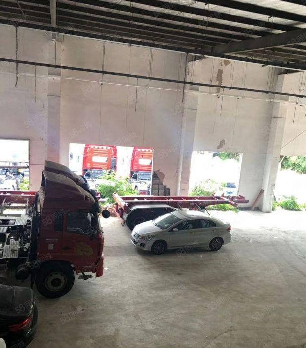 蛇口前海月亮湾大道旁场地出租一楼4500平层高8米交通便利