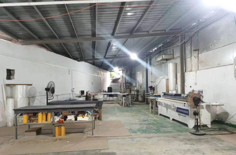 龙岗平湖定制衣柜厂转租场地（限定制衣柜）或个人承包生产