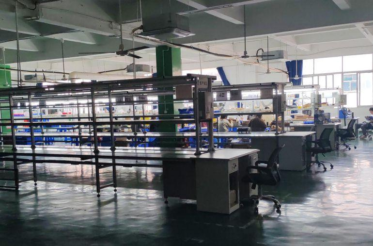 11号线桥头附近精装修厂房3500平可分租