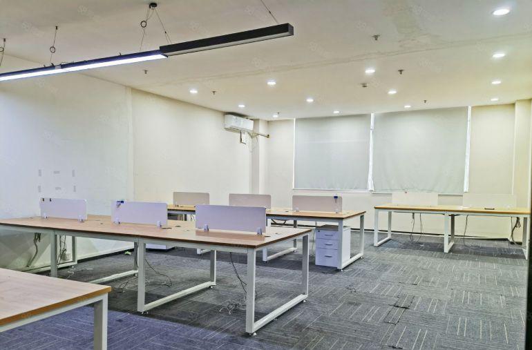 西丽大学城 留仙大道新出整层厂房2200平 带2吨货梯可分租