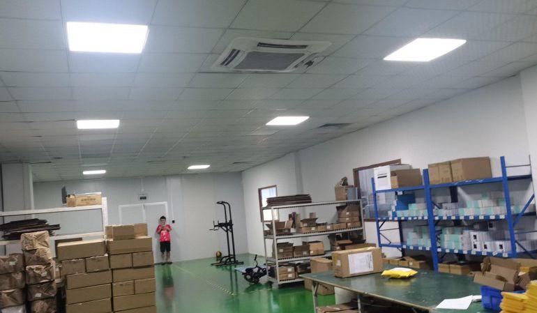 出租宝安福永凤凰山下厂房