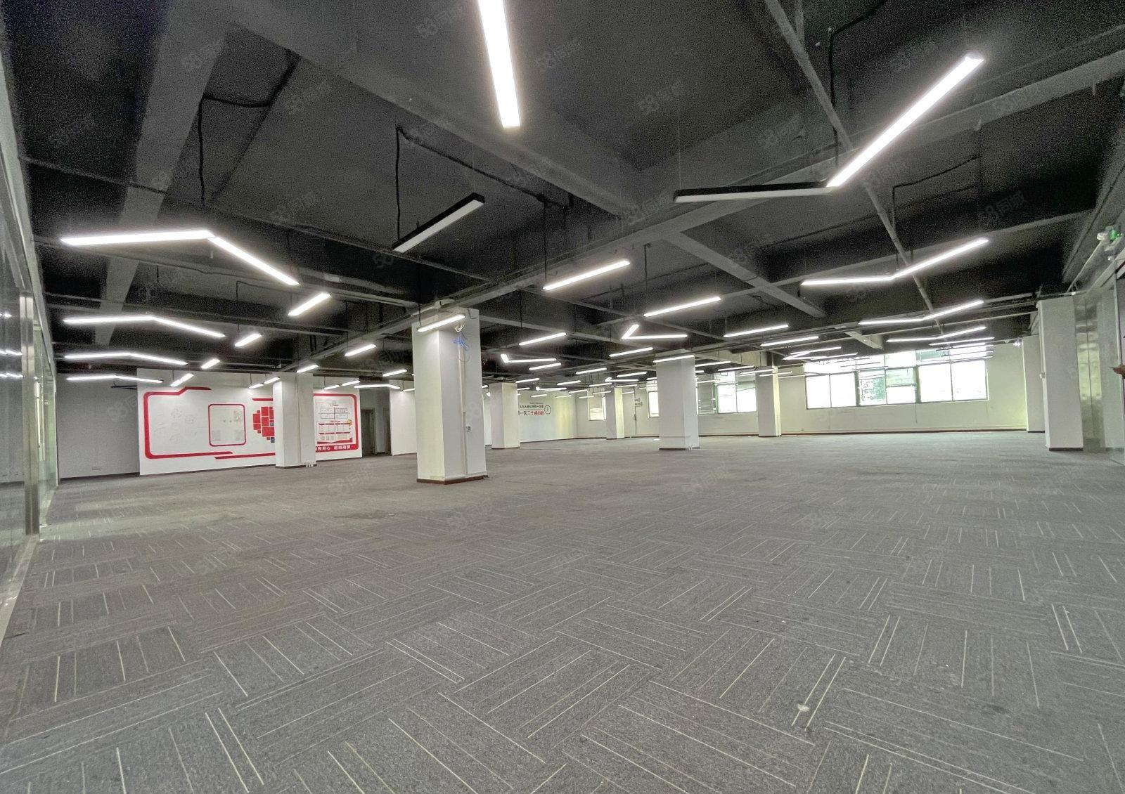 一手直租西丽龙珠大道原房东厂房整层1100平精装 地铁口