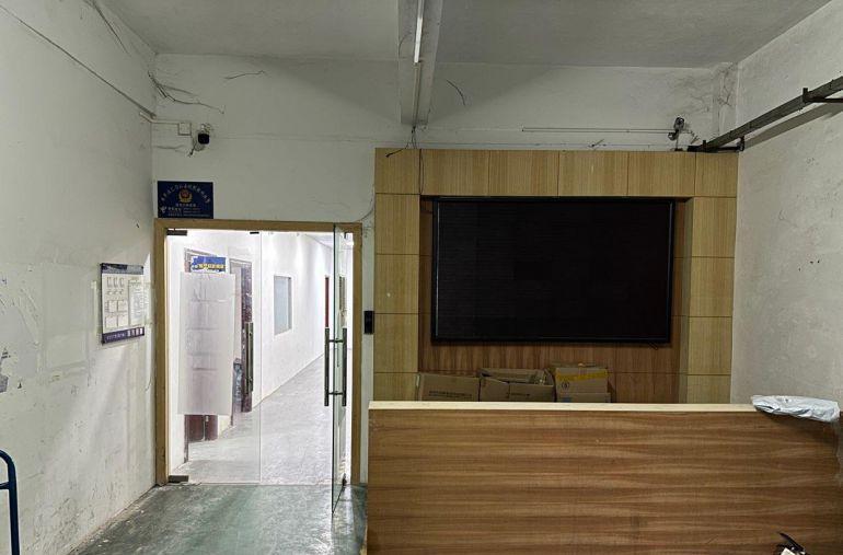 厂房分租，带精装修。宝安西乡航城街道黄麻布社区百年厨具工业园