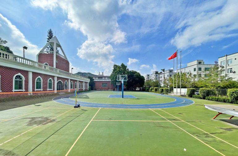 南山 独门独院5686平方 带超大空地 行业不限