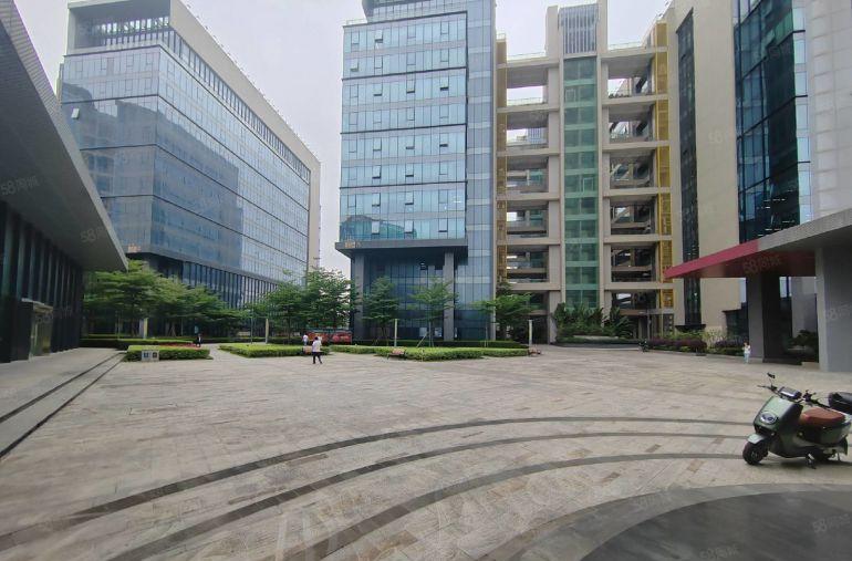 南山开发商花园式豪华装修红本厂房3800平，实际面积出租