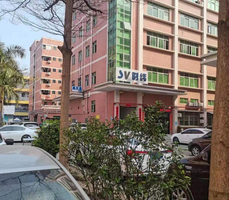 浪口荣鸿泰工业园D栋三楼，自有物业出租。