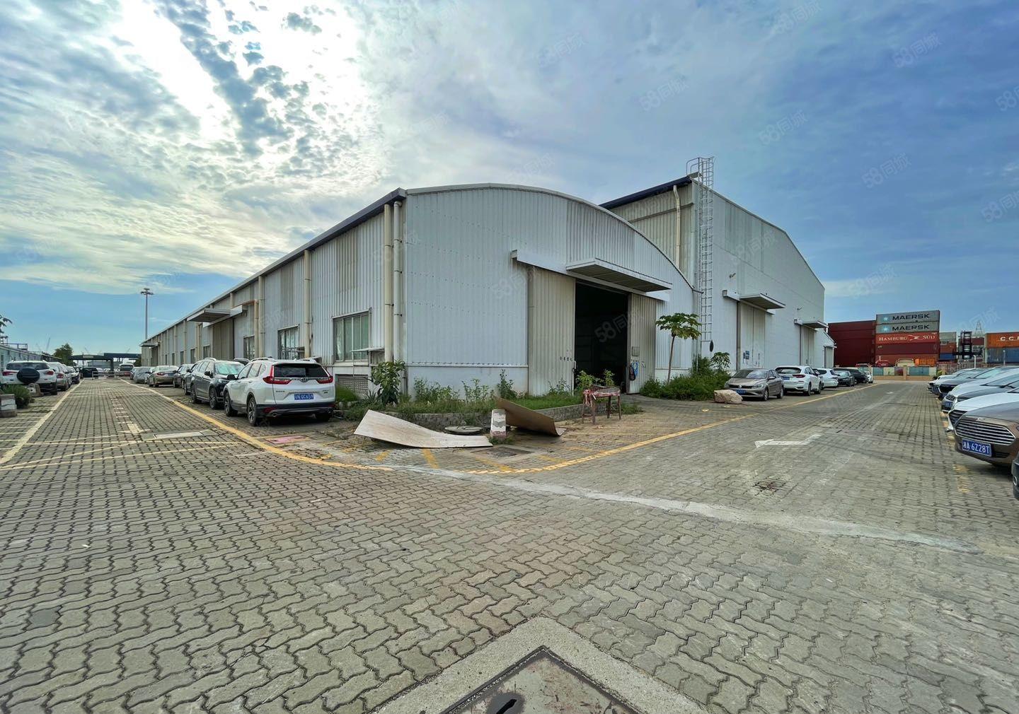 （8米层高）南山蛇口港 单一层2200平物流仓直租 随时交房