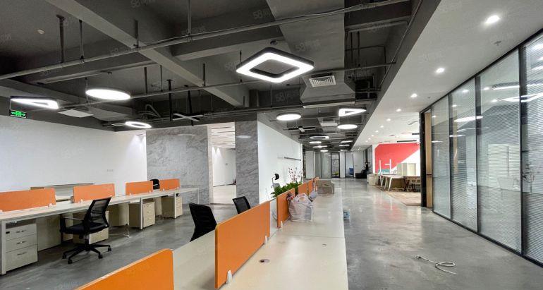 南山科技园朗山路 精装厂房900平出租 只要58元 高使用率