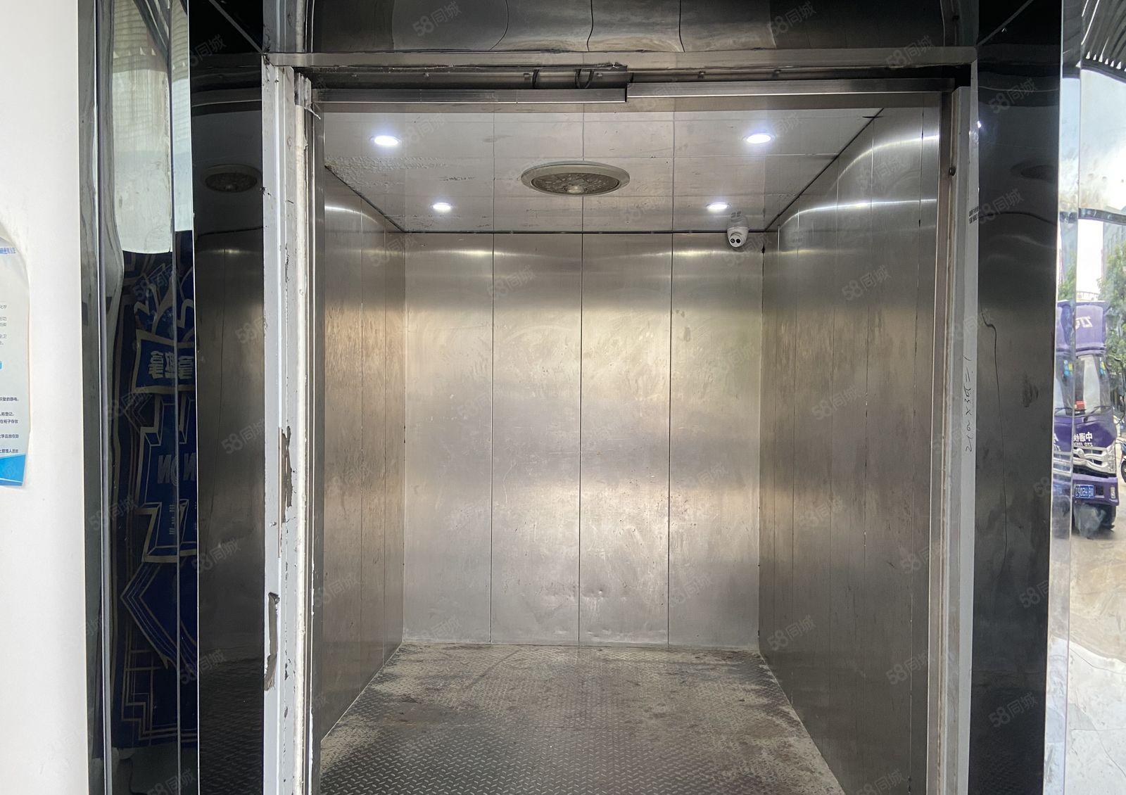 美盈（凤凰）智汇园 66平带装修厂房 创业  形象好