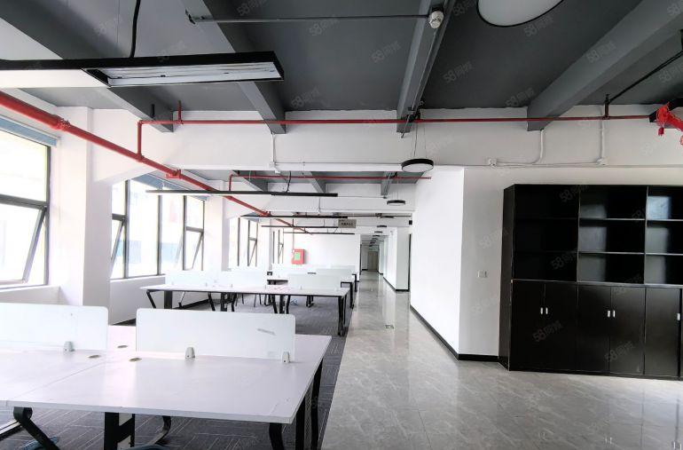 西丽珠光地铁站产业园650平精装修，拎包入住