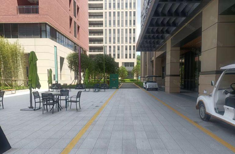 深圳周边东莞塘厦全新花园式厂房40万平，100平起租，价格低