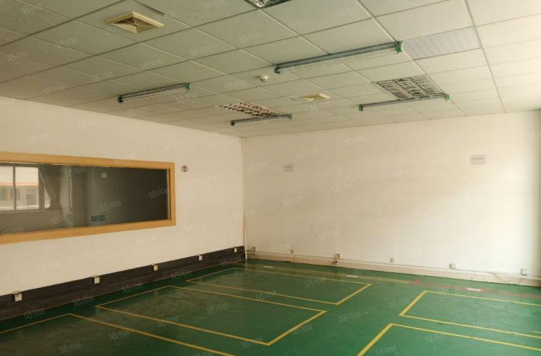 横岗六约地铁口原房东红本2000平厂房出租分租带装修可办环评